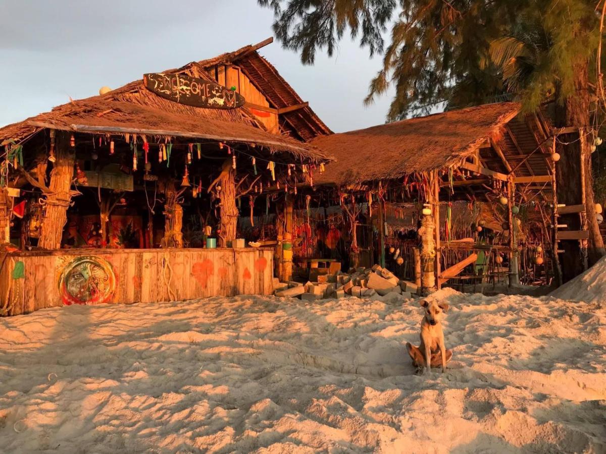 Rasta Baby Bar & Bungalows - Suitable For Young Travelers Koh Phayam Exteriér fotografie