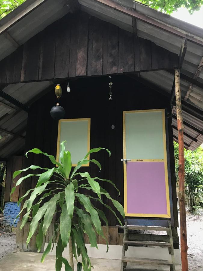 Rasta Baby Bar & Bungalows - Suitable For Young Travelers Koh Phayam Exteriér fotografie
