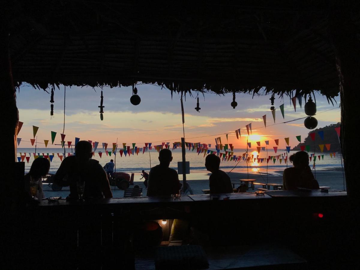Rasta Baby Bar & Bungalows - Suitable For Young Travelers Koh Phayam Exteriér fotografie